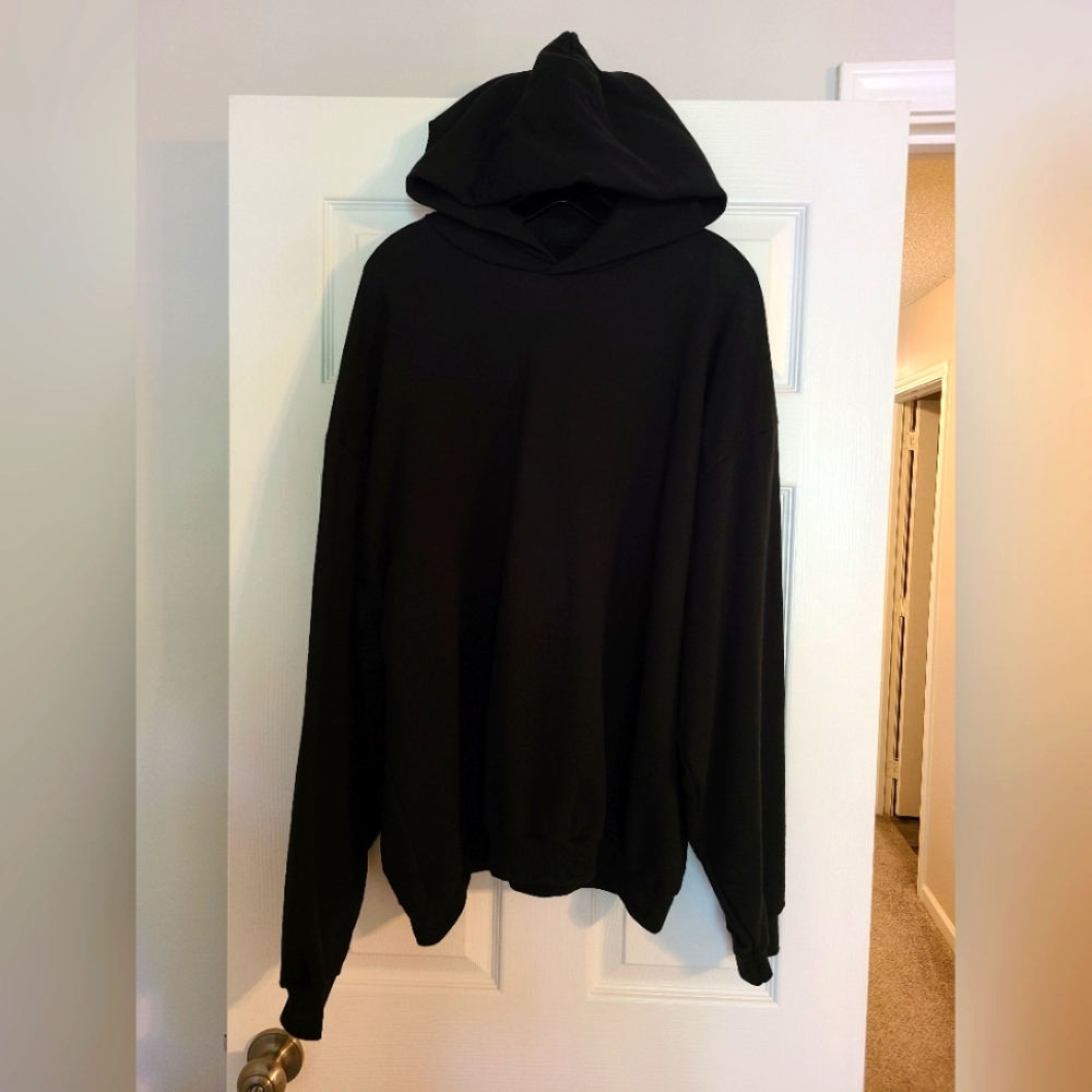 Yeezy Hoodie Size 3
